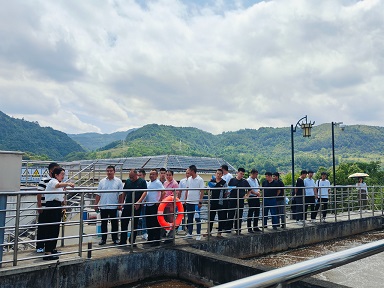 安康市汉滨区城镇污水垃圾处置厂人员到水环境公司五里镇污水处置厂观摩 安康市汉滨区城镇污水垃圾处置厂人员到水环境公司五里镇污水处置厂观摩